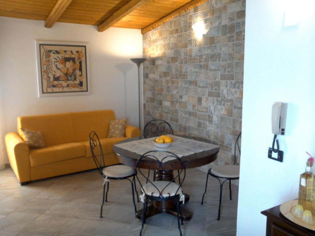 Apartamento Casa Rimar Balestrate Habitación foto